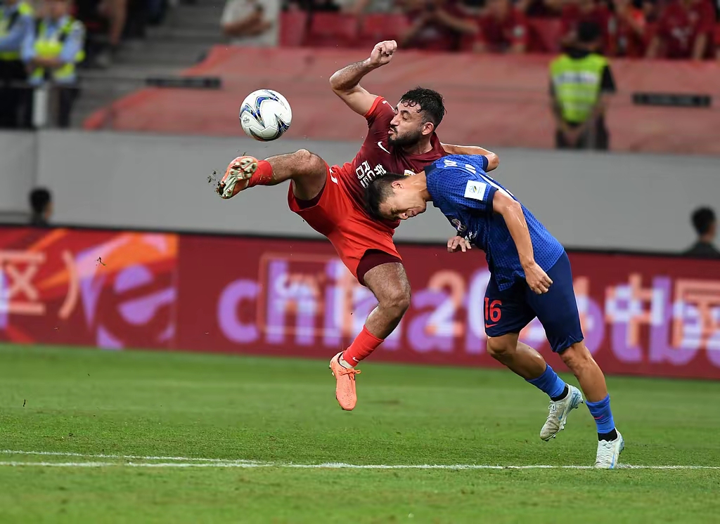 欧洲足球赛场上的精彩胜负，看点纷呈的简单介绍