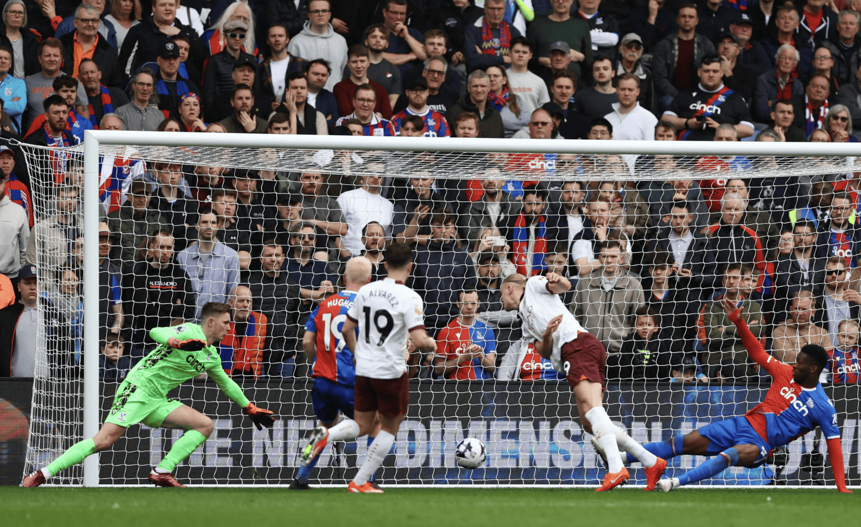 曼彻斯特城力争逆转,主场胜利将带来晋级机会的简单介绍 曼彻斯特城力争逆转,主场胜利将带来晋级机会的简单介绍