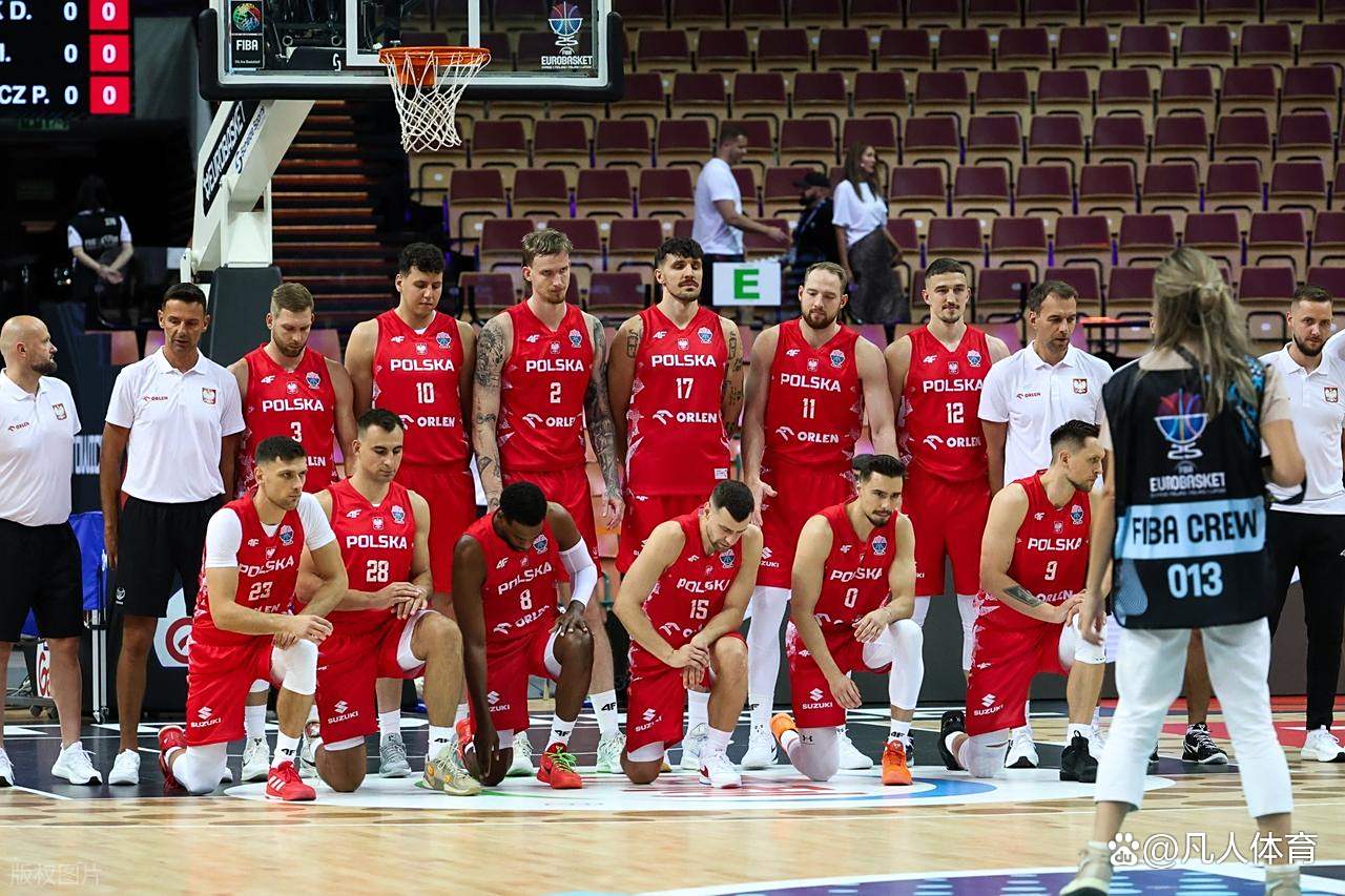 英格兰vs波兰：激战即将开启，强弱对决的简单介绍