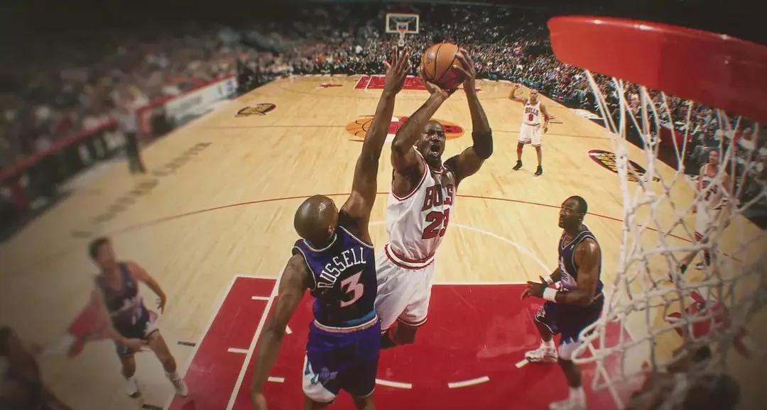 包含公牛锋线双塔表现抢眼，球队冲击东部前八的词条