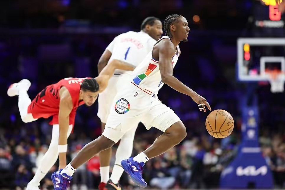 76人惜败开拓者，西蒙斯独造27分