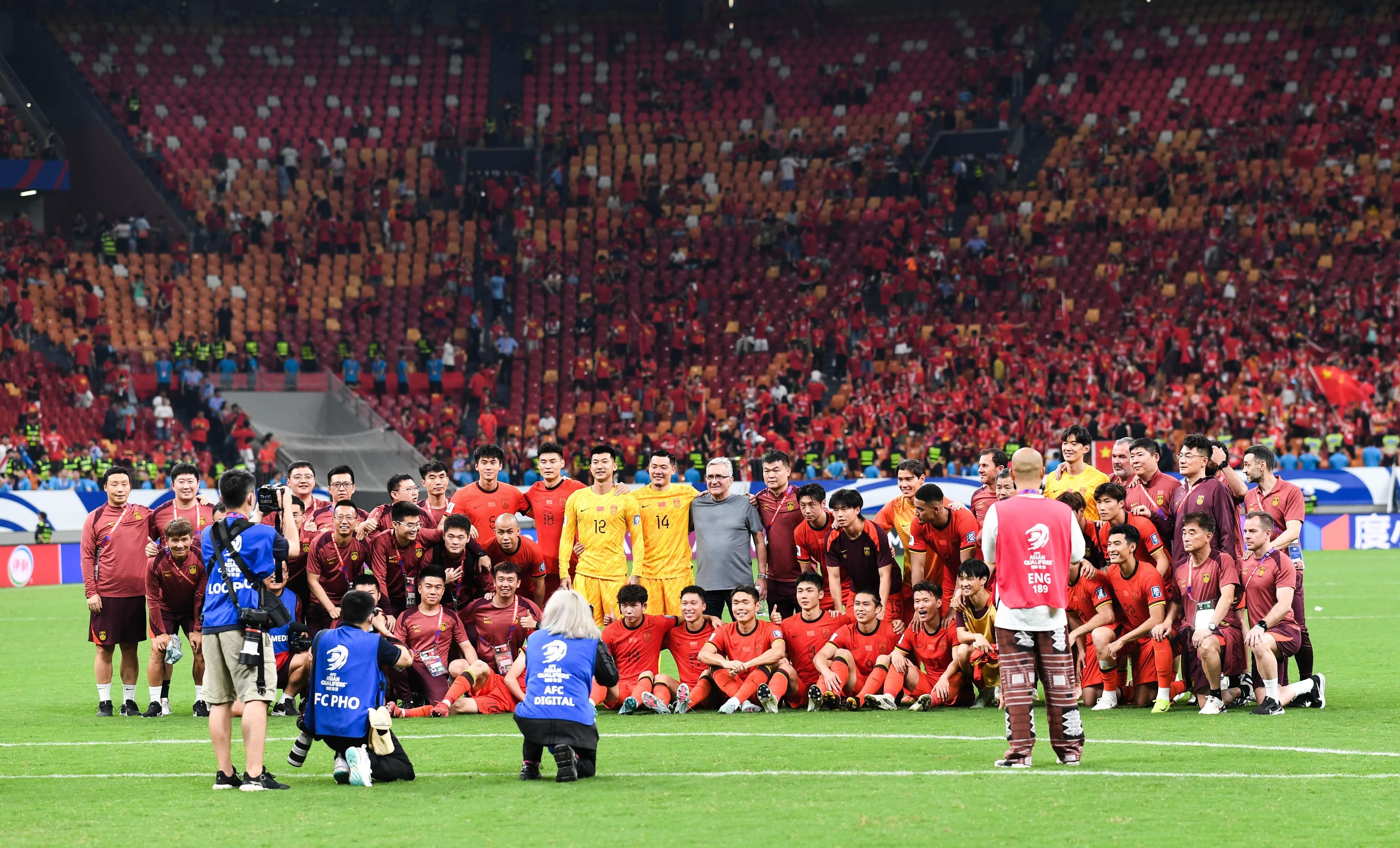 亚洲球队在国际赛场上创佳绩 亚洲球队在国际赛场上创佳绩