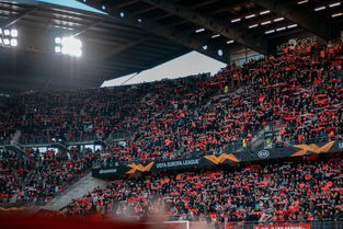 1xbet体育在线登录-球场风云再起，顶级球队决战硝烟