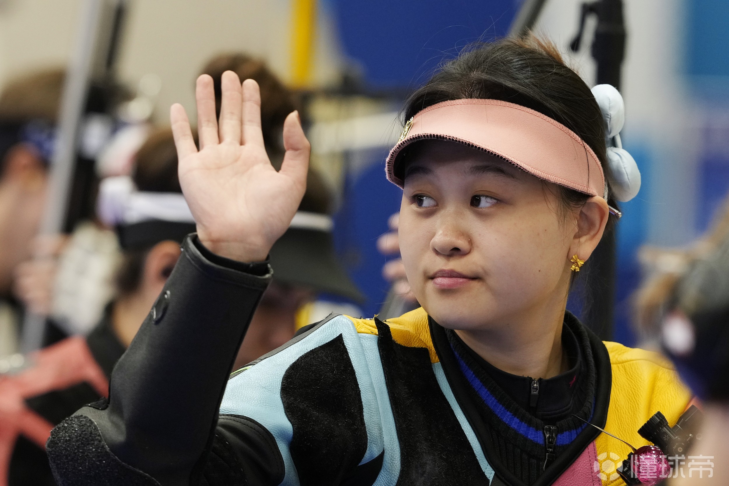 战胜困境！瑞士短跑选手夺得金牌的简单介绍