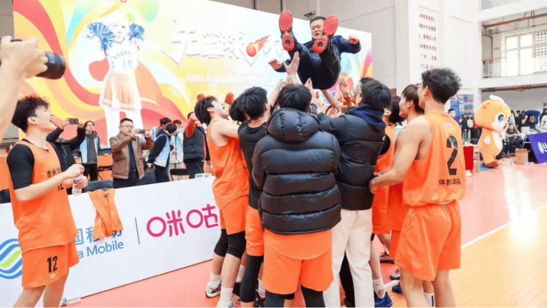1xbet体育网址-篮球联赛冠军奖杯即将产生，各支球队加紧备战的简单介绍